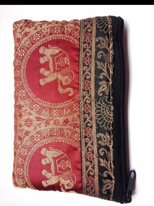 exclusive hand bags for gifts item - 18250153 - Very Small Image - 1