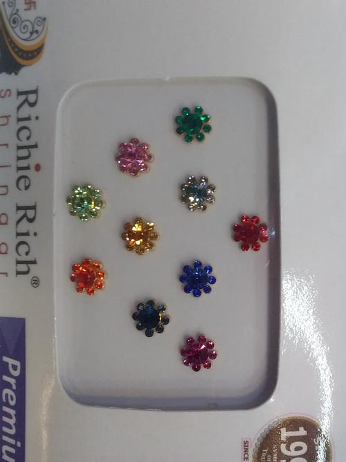 fancy bindi - 18250687 - Very Small Image - 1