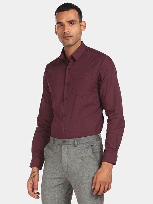 maroon solid casual shirt - 18255195 - Very Small Image - 1