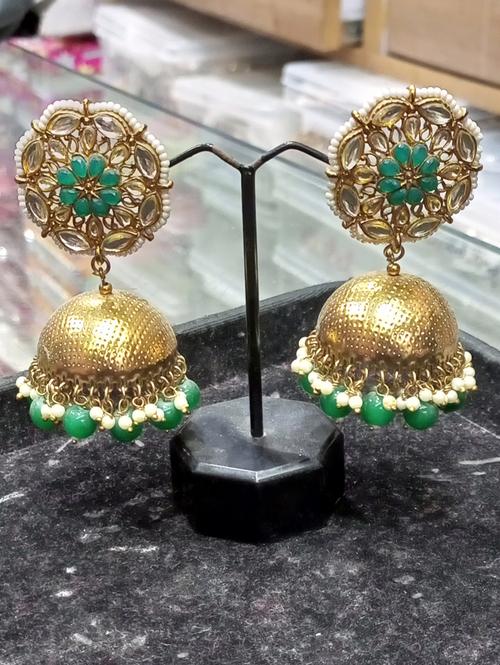 earrings - 18261945 - Very Small Image - 1