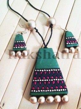 terracotta jewellery - 18264282 - Very Small Image - 1