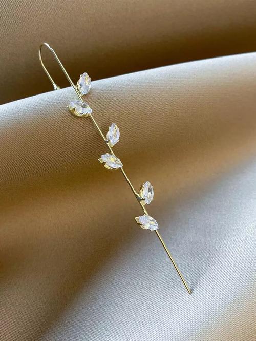 gold plated earcuff earring - 18266913 - Very Small Image - 1
