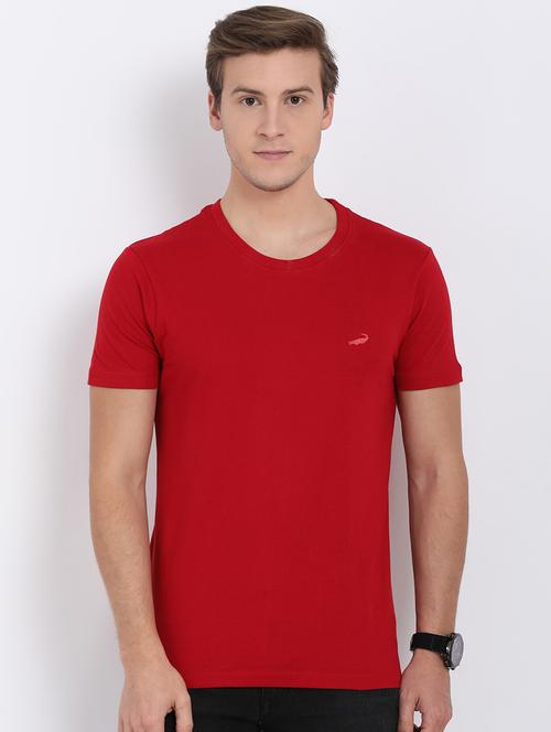 red solid t-shirt - 18268783 - Very Small Image - 1