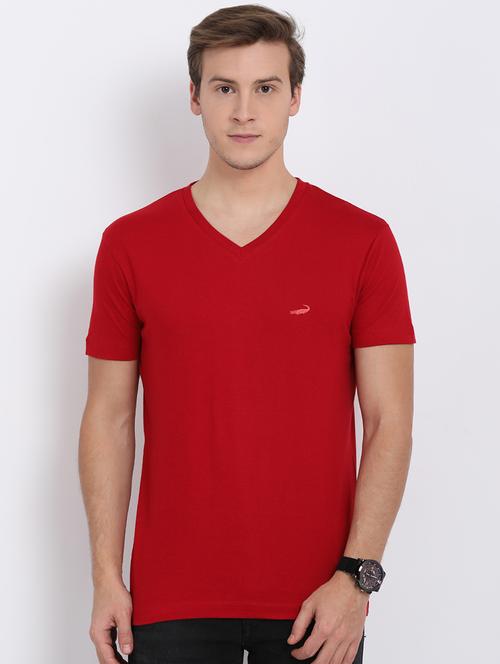red solid t-shirt - 18268808 - Very Small Image - 1