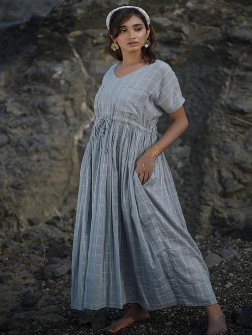 v-neck checkered fit & flare dress - 18270213 - Very Small Image - 1