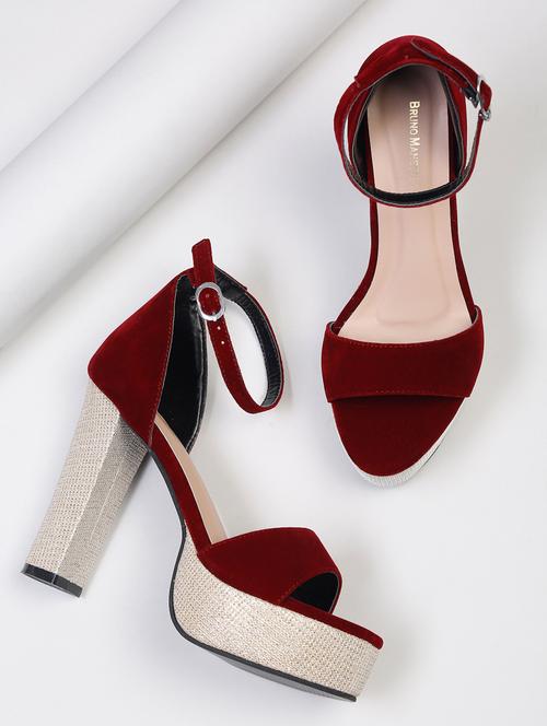 red back strap sandal - 18271115 - Very Small Image - 1