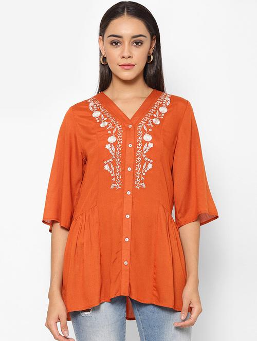 v-neck solid regular top - 18272985 - Very Small Image - 1