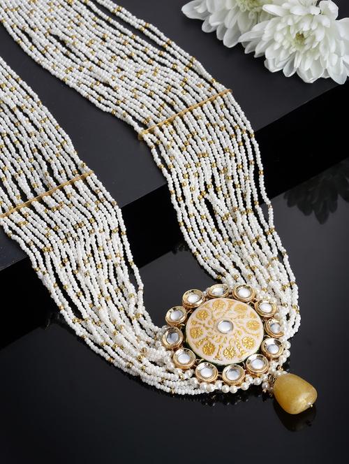 kundan, pearls, natural stones cream, yellow, gold, white haar necklace - 18274259 - Very Small Image - 1