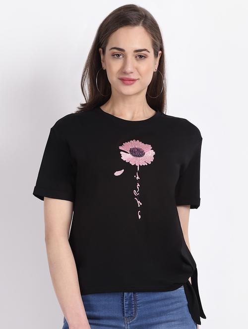 round neck graphic top - 18274905 - Very Small Image - 1