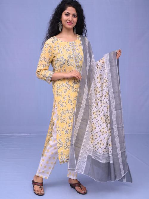 cotton kurta with dupatta and pant - 18283394 - Very Small Image - 1