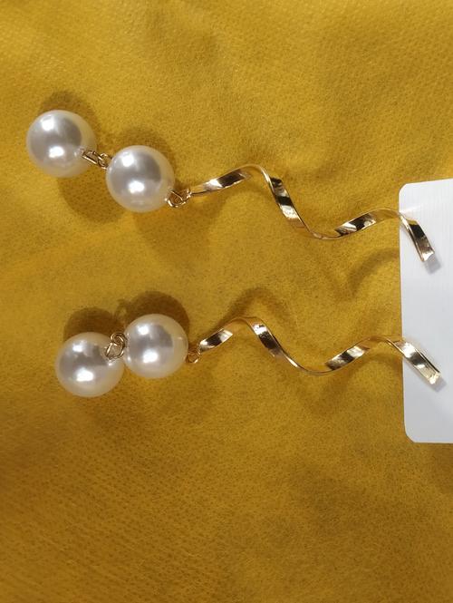 ladies earrings - 18289929 - Very Small Image - 1