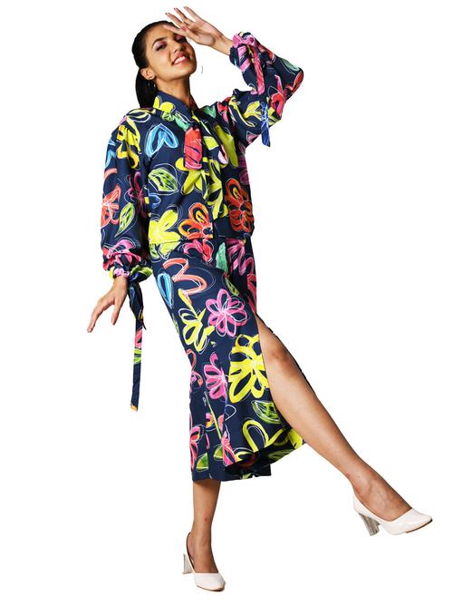 co-ord set consist of trousers with - 18292867 - Very Small Image - 1