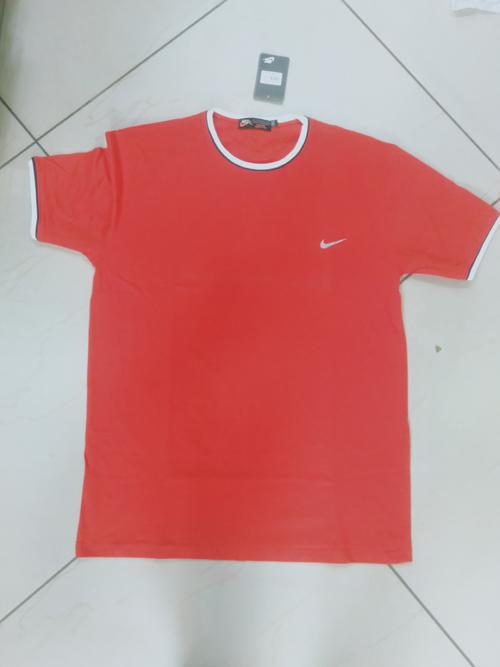 exclusive men's t shirts - 18294199 - Very Small Image - 1