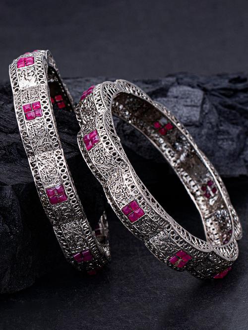 multi colored metal bangle - 18295089 - Very Small Image - 1