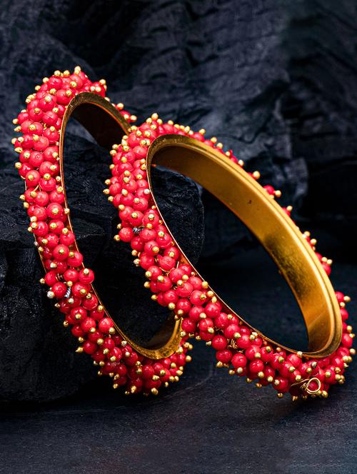 set of 2 red metal bangle - 18295164 - Very Small Image - 1