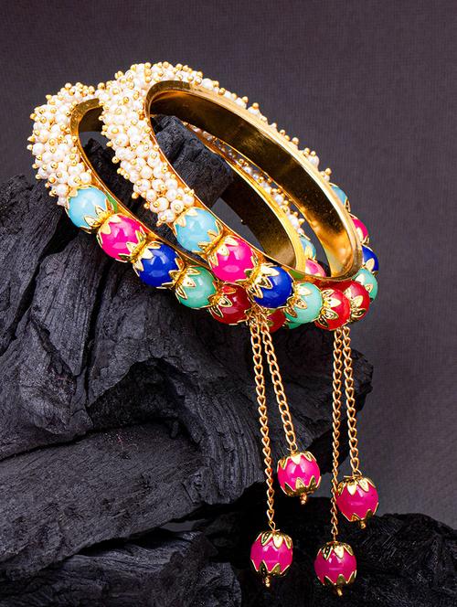 set of 2 multi colored metal bangle - 18295166 - Very Small Image - 1