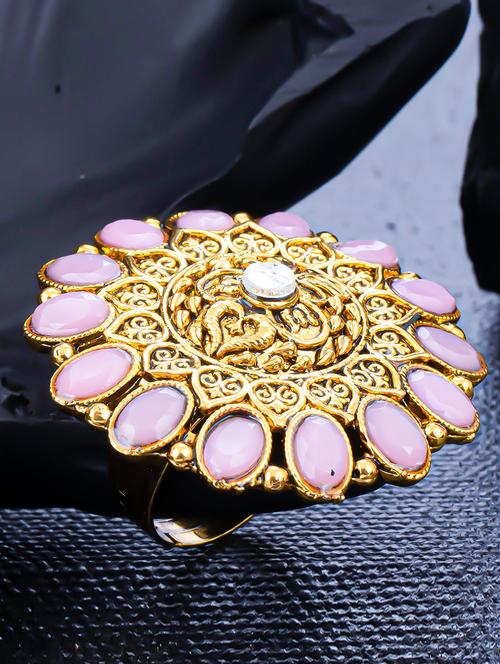 pink metal finger ring - 18295299 - Very Small Image - 1