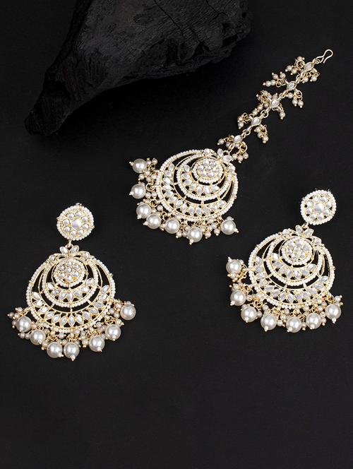 gold brass chandellier earring - 18295519 - Very Small Image - 1