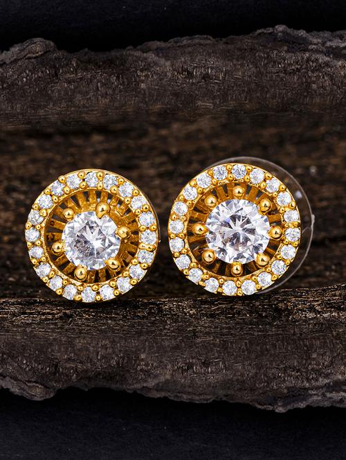gold metal studs earring - 18295575 - Very Small Image - 1