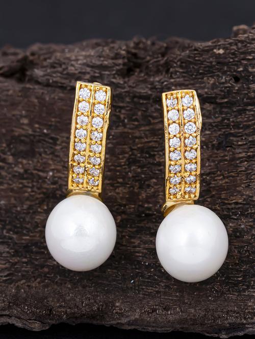 gold metal drop earring - 18295756 - Very Small Image - 1