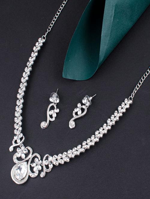 silver zinc necklaces and earring - 18296383 - Very Small Image - 1