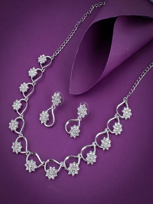 silver zinc necklaces and earring - 18296476 - Very Small Image - 1