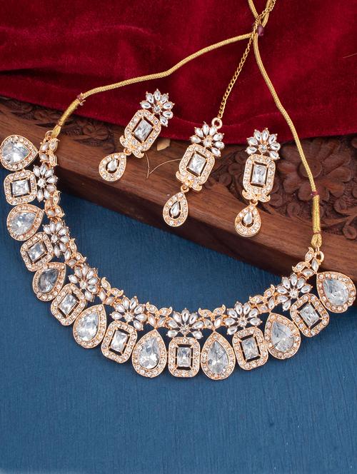 gold brass necklaces and earring - 18296711 - Very Small Image - 1