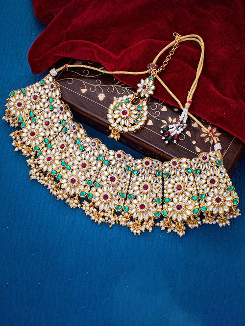 multi colored metal necklaces and earring - 18296847 - Very Small Image - 1