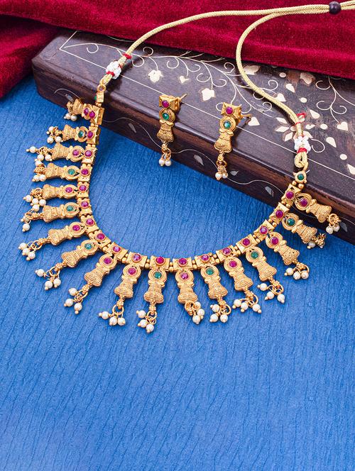gold metal necklaces and earring - 18296937 - Very Small Image - 1