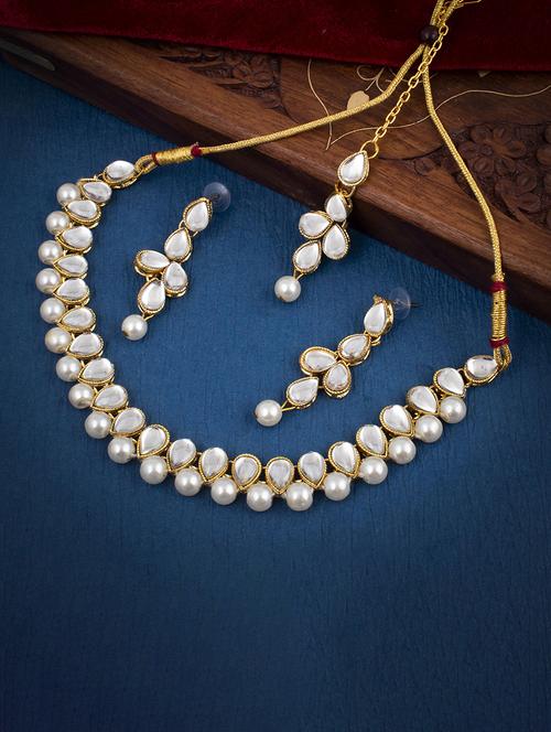 white brass necklaces and earring - 18296995 - Very Small Image - 1