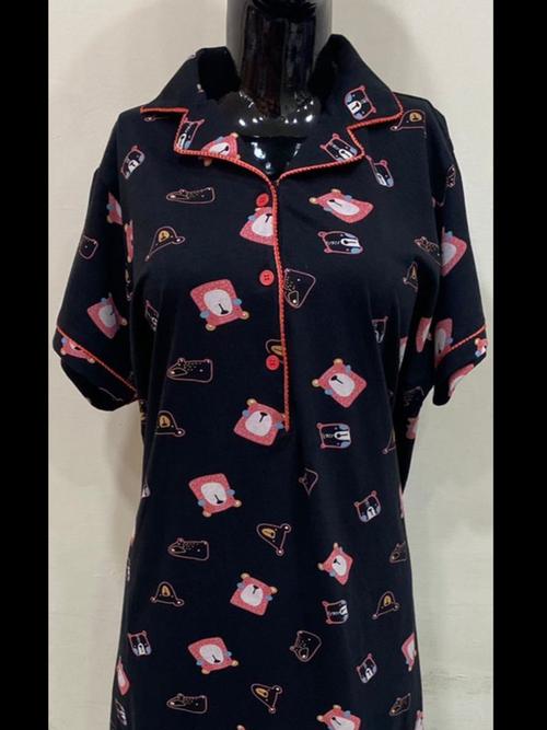 short nighty - 18297456 - Very Small Image - 1