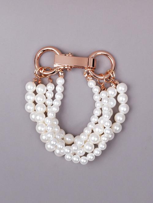 layered exquisite pearl bracelet - 18297874 - Very Small Image - 1