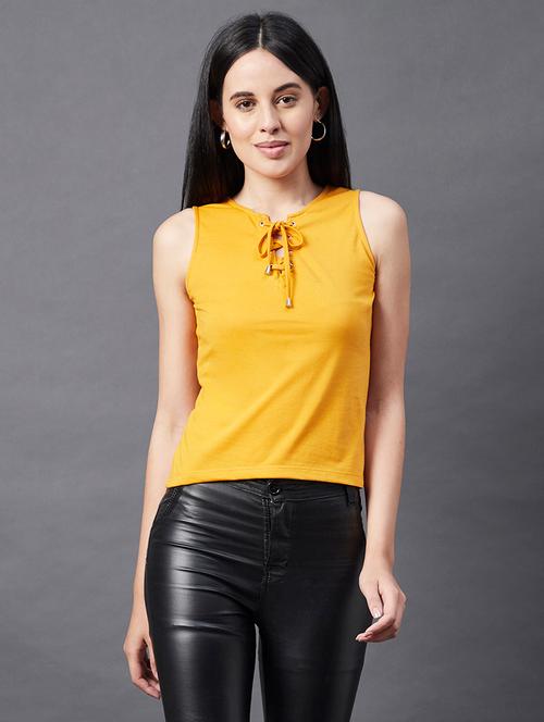 v neck solid crop top - 18301747 - Very Small Image - 1
