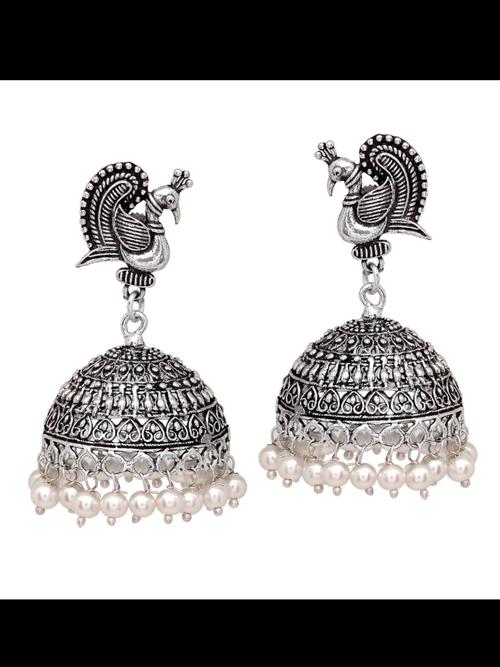ladies metal earrings silver color - 18302780 - Very Small Image - 1