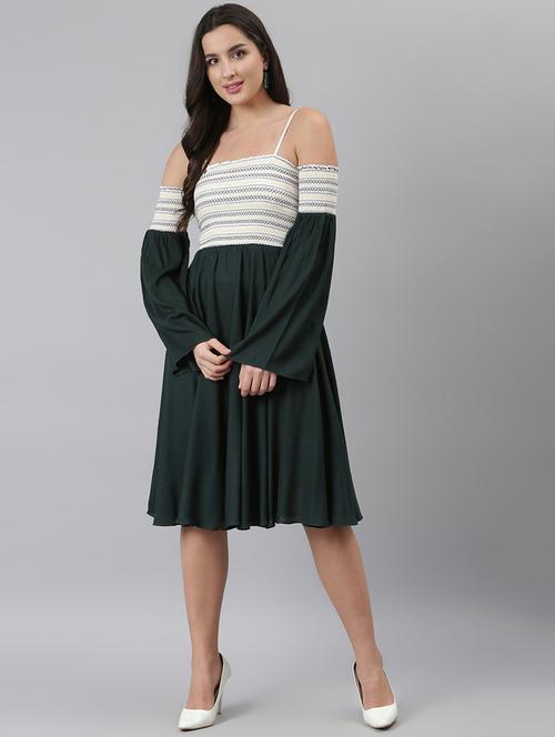 off shoulder solid a-line dress - 18304225 - Very Small Image - 1