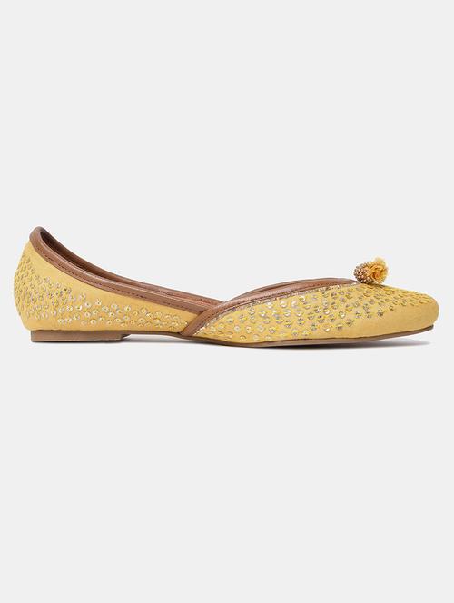 yellow fabric flat forms sandals - 18305215 - Very Small Image - 1