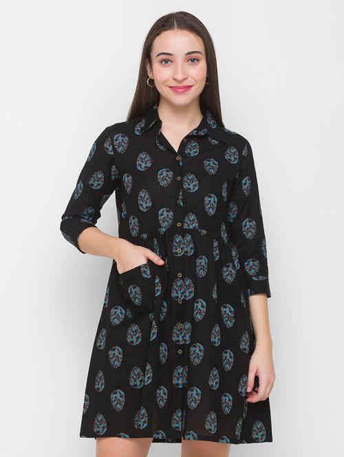 three-quarter sleeved printed straight dress - 18305730 - Very Small Image - 1
