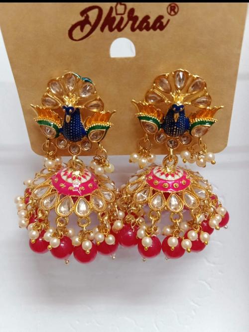 ladies earring - 18309657 - Very Small Image - 1