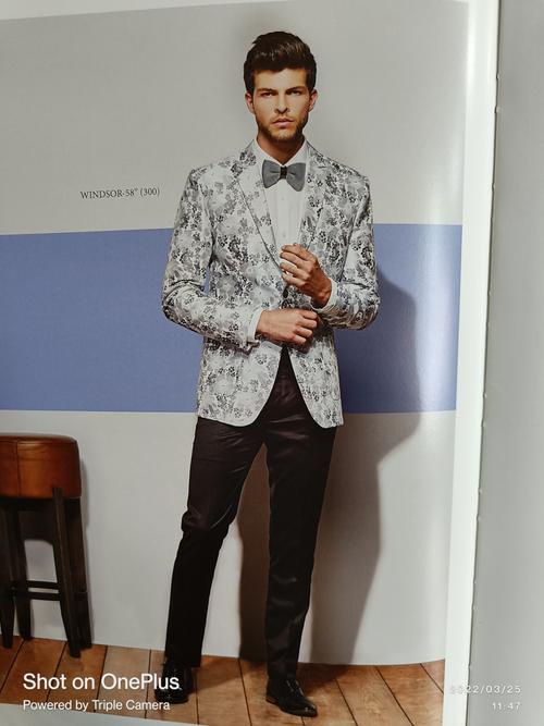 tuxedo suit for men's - 18313438 - Very Small Image - 1