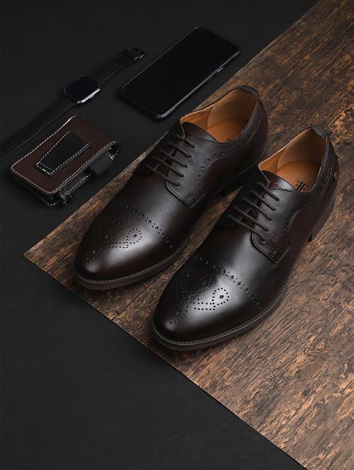 brown leather laceup brouges - 18319220 - Very Small Image - 1