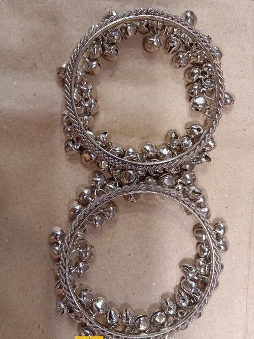 good quality bangles set - 18319763 - Very Small Image - 1