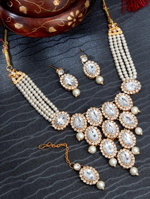 gold metal necklaces and earring - 18320285 - Very Small Image - 1
