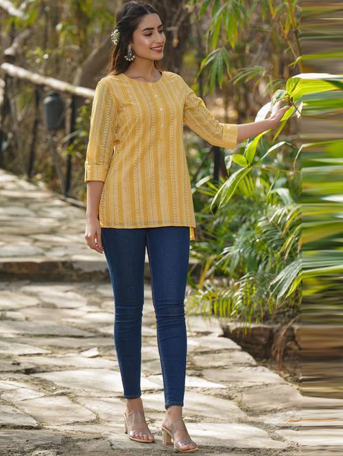 round neck printed high-low tunic - 18321397 - Very Small Image - 1