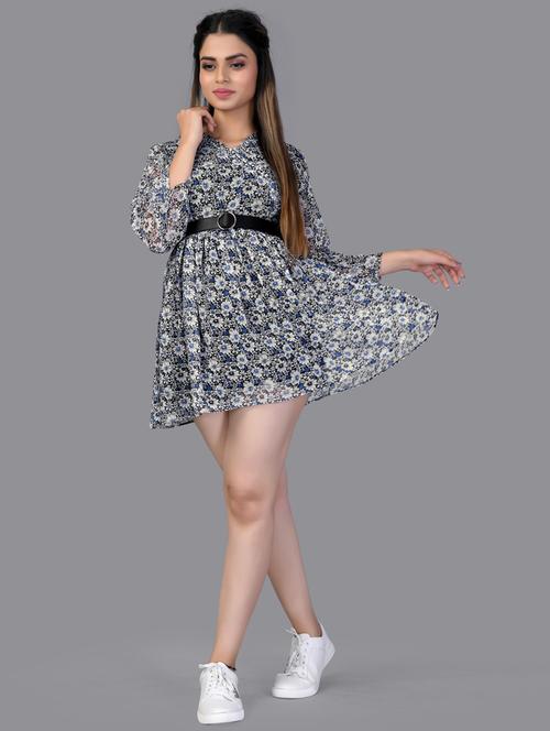 v-neck printed flared dress - 18321694 - Very Small Image - 1