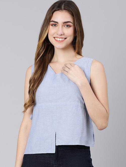 v-neck solid top - 18324587 - Very Small Image - 1