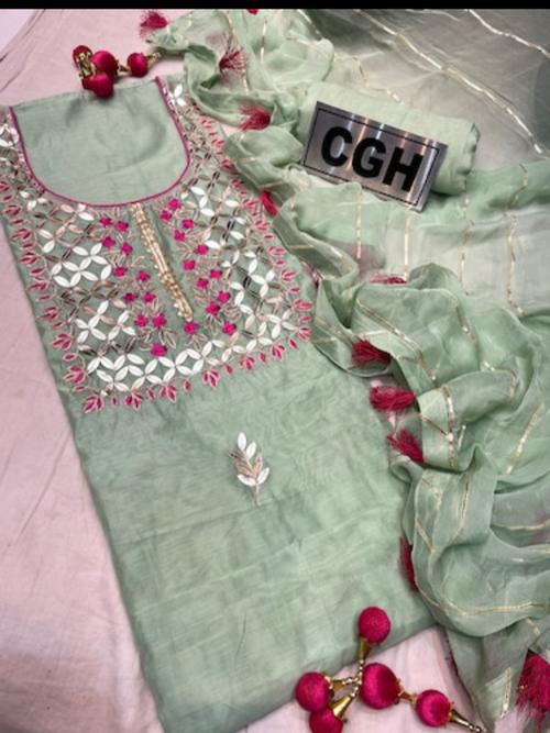 ladies suit - 18325165 - Very Small Image - 1