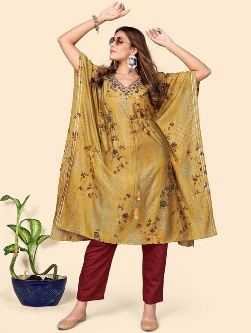 yellow kaftan set - 18325443 - Very Small Image - 1