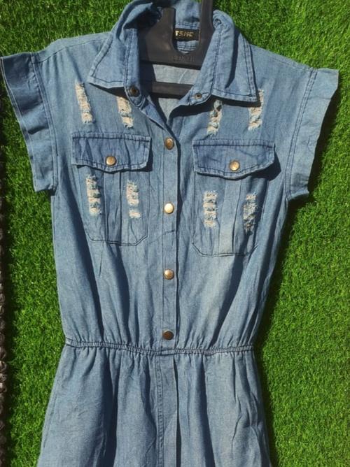 ladies dresses - 18325904 - Very Small Image - 1