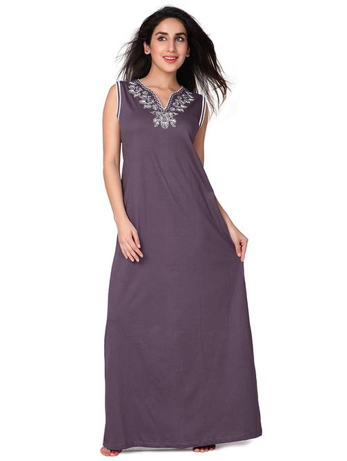 v-neck embroidered detail nighty - 18327606 - Very Small Image - 1