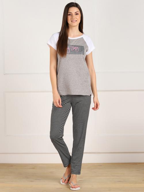 printed nightwear pyjama set - 18329340 - Very Small Image - 1